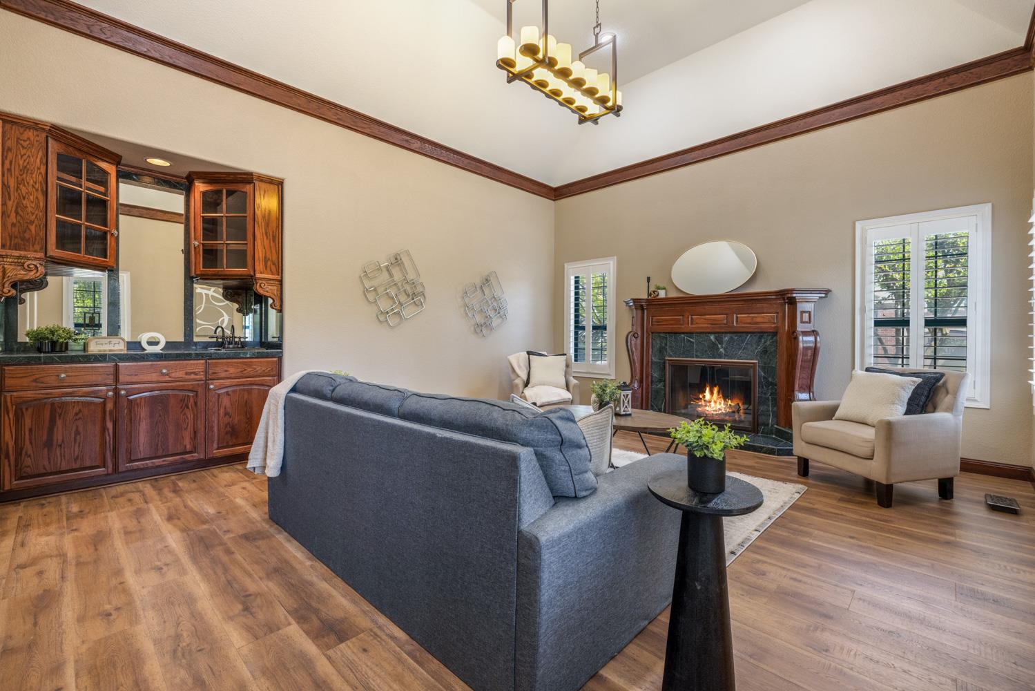 Detail Gallery Image 12 of 81 For 2410 Brittany Ct, Lodi,  CA 95242 - 4 Beds | 4/1 Baths