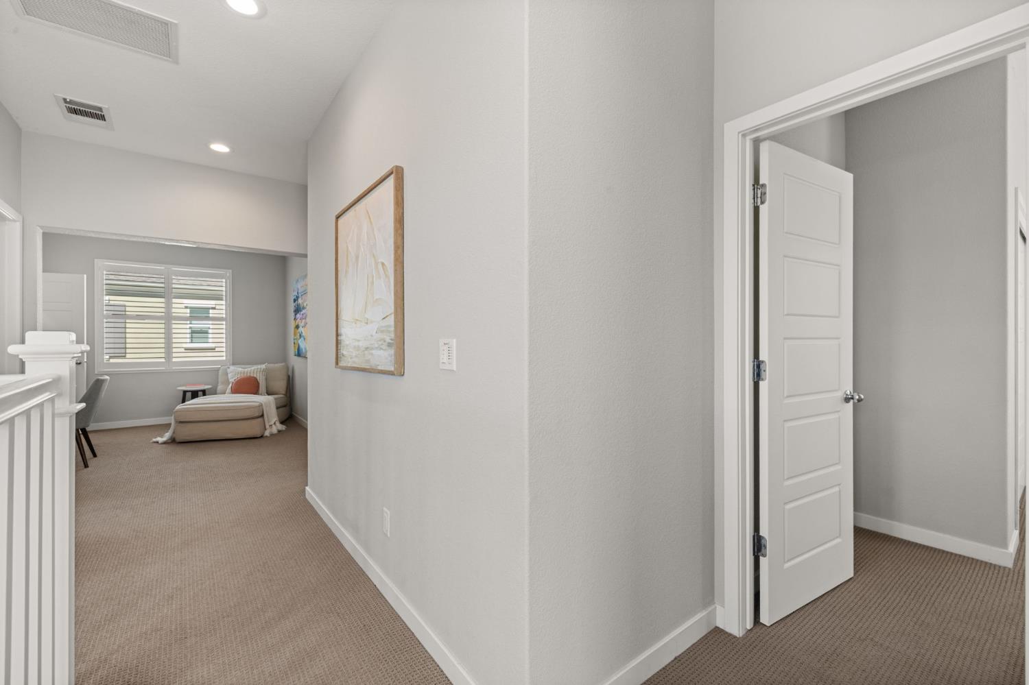 Detail Gallery Image 31 of 78 For 3565 Forney Way, Sacramento,  CA 95816 - 4 Beds | 2/1 Baths