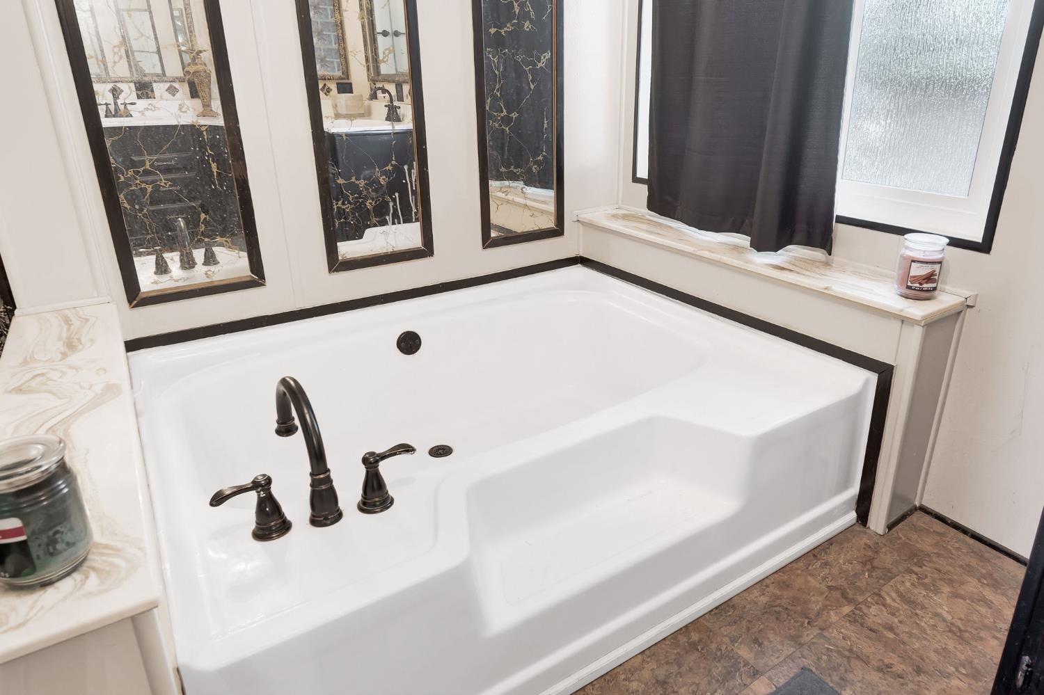 Detail Gallery Image 16 of 23 For 4137 Oakmont St, Rocklin,  CA 95677 - 2 Beds | 2 Baths
