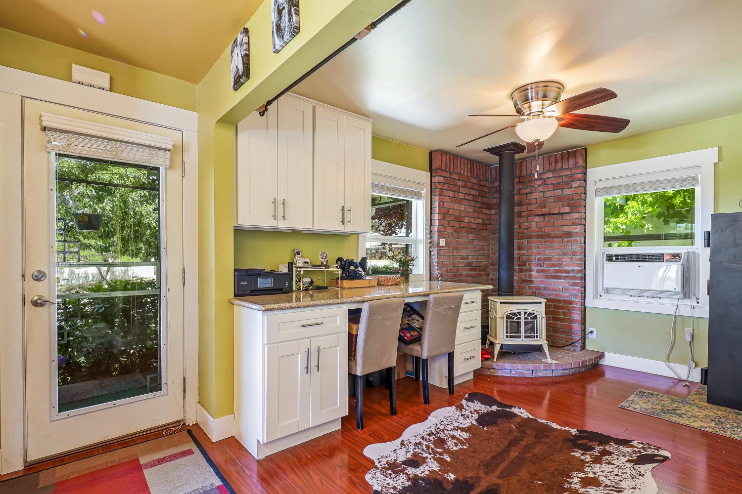 Detail Gallery Image 14 of 76 For 457 Russell Rd, San Andreas,  CA 95249 - 2 Beds | 1 Baths