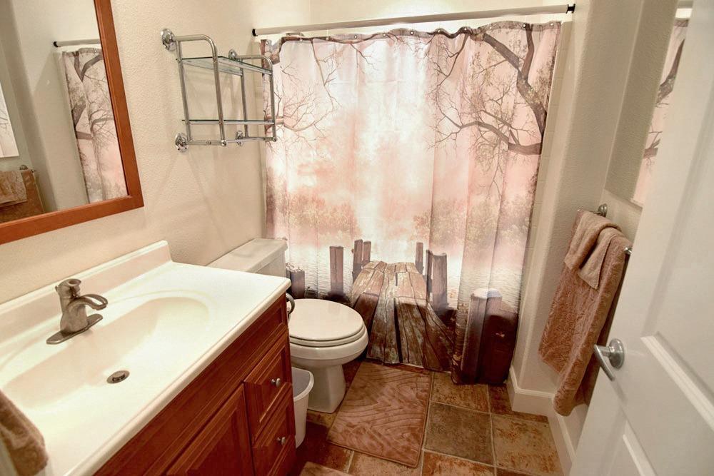 Detail Gallery Image 49 of 98 For 23158 Lone Pine Dr, Auburn,  CA 95602 - 4 Beds | 4 Baths