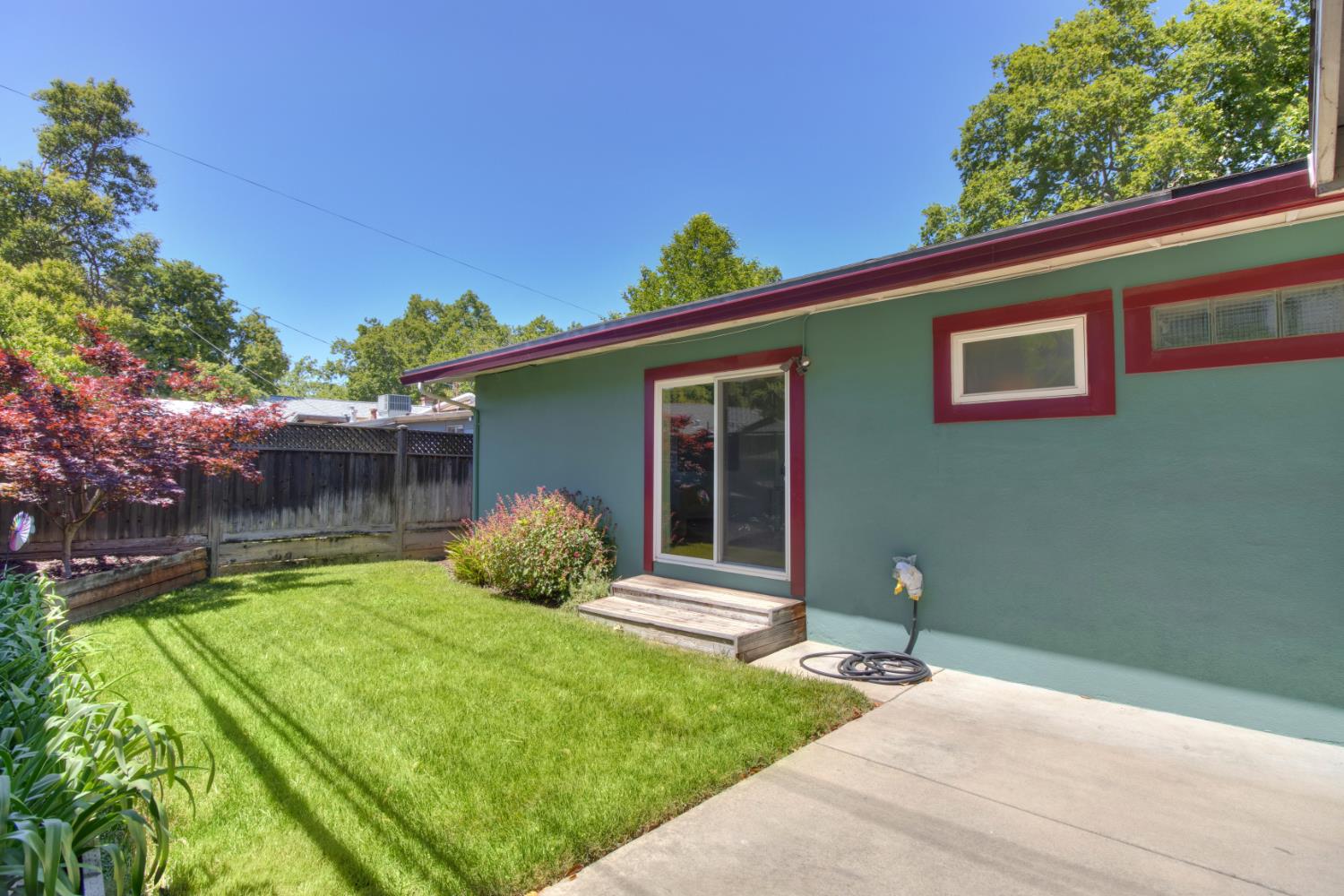 Detail Gallery Image 41 of 53 For 4860 U St, Sacramento,  CA 95817 - 3 Beds | 2 Baths