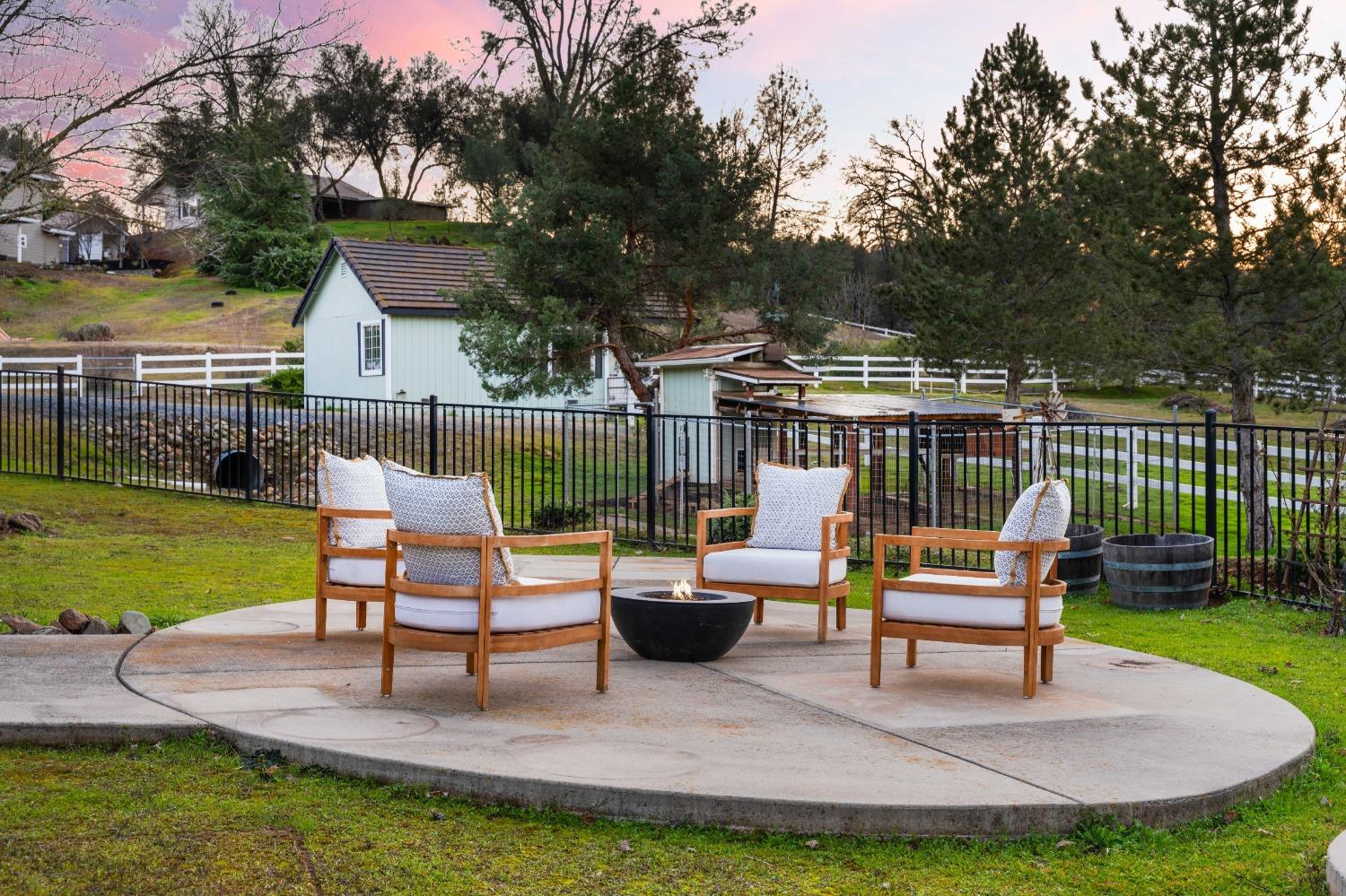 Detail Gallery Image 48 of 52 For 3044 Roughrider Ct, Placerville,  CA 95667 - 4 Beds | 3 Baths