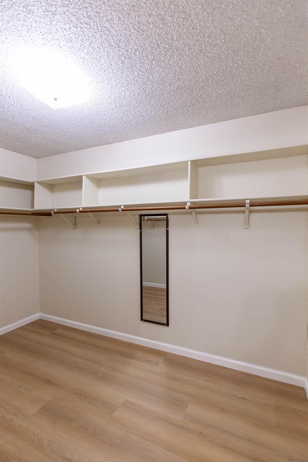 Detail Gallery Image 24 of 28 For 2949 Candido Dr, Sacramento,  CA 95833 - 2 Beds | 2 Baths