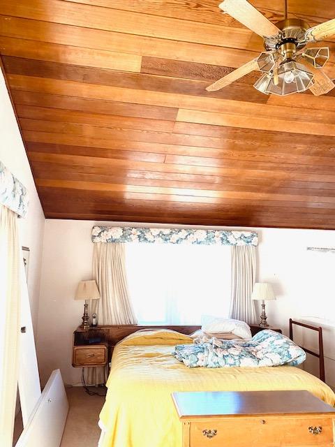 Detail Gallery Image 11 of 34 For 786 Colorado Ave, South Lake Tahoe,  CA 96150 - 3 Beds | 2 Baths