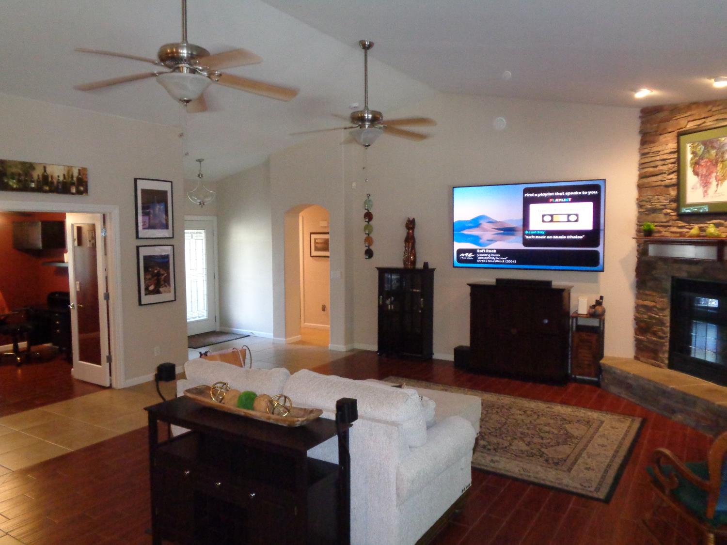 Detail Gallery Image 11 of 91 For 1359 Moraine Dome Ct, Merced,  CA 95340 - 4 Beds | 3 Baths