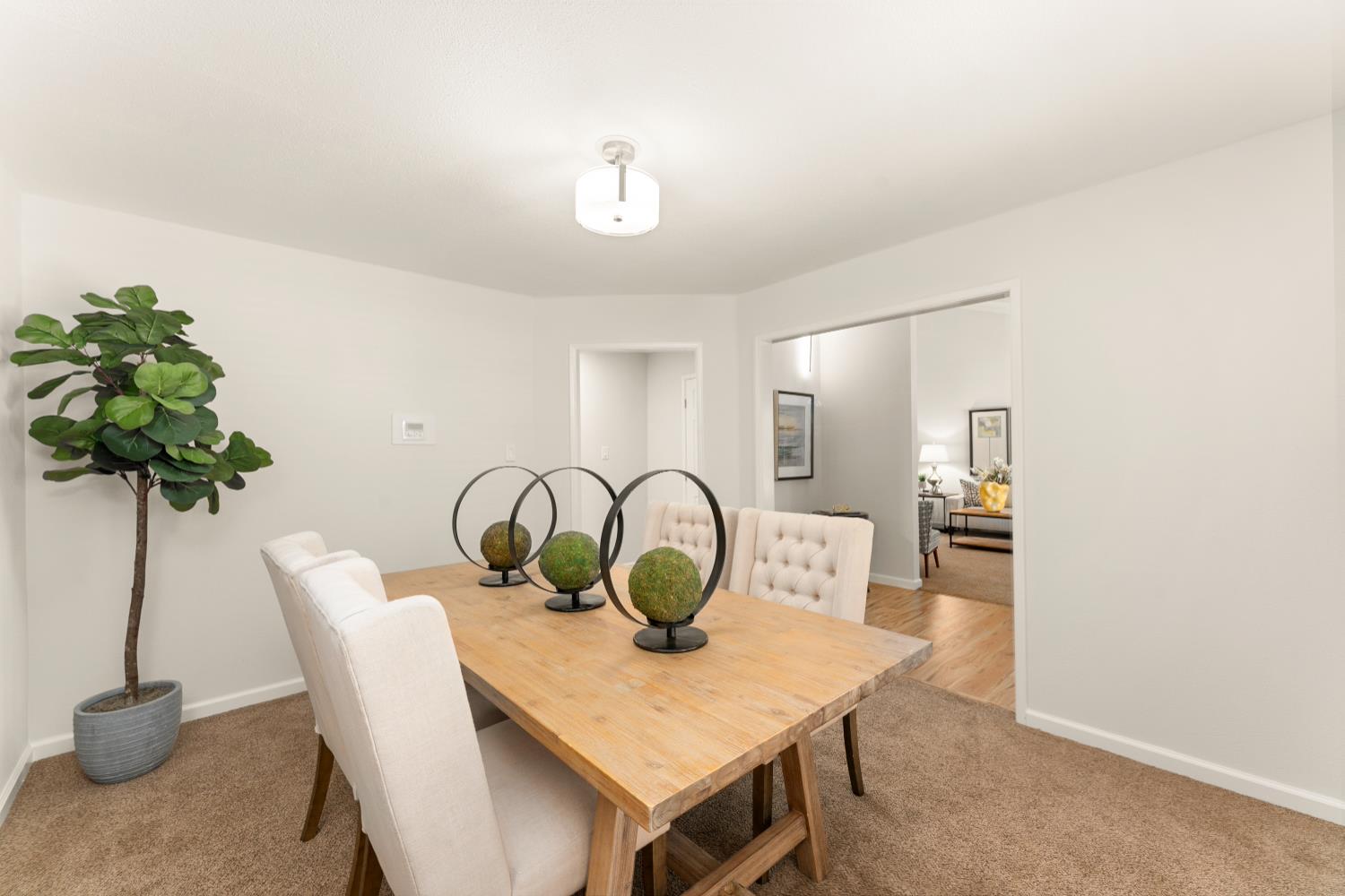 Detail Gallery Image 18 of 47 For 6836 Westmore Way, Carmichael,  CA 95608 - 4 Beds | 2 Baths
