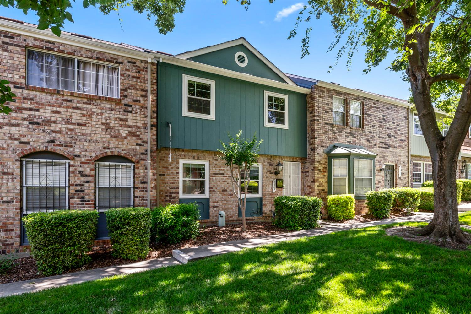 Photo #2: 225065522 Listing 