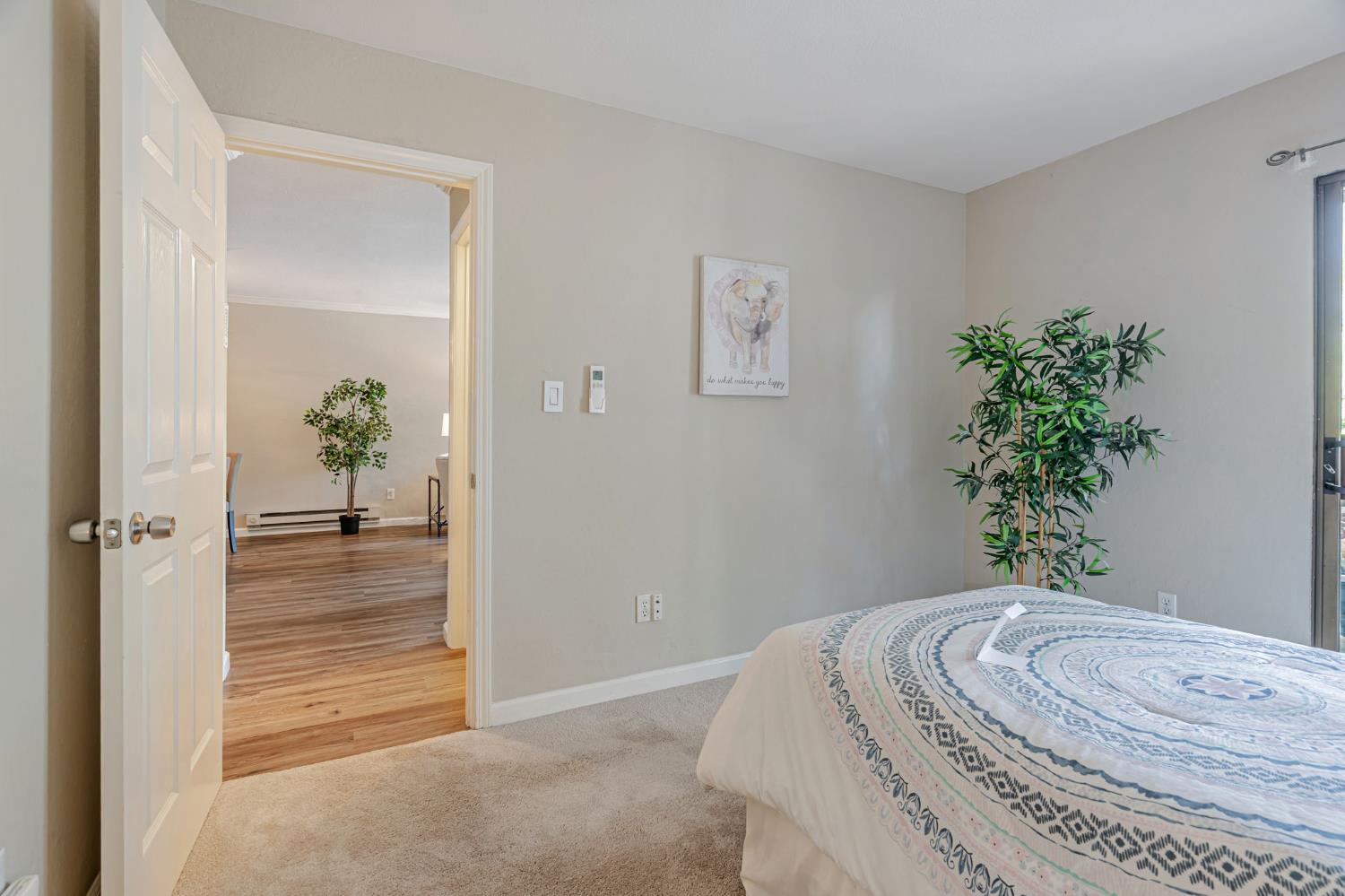 Detail Gallery Image 24 of 44 For 725 Mariposa Ave #102,  Mountain View,  CA 94041 - 2 Beds | 2 Baths