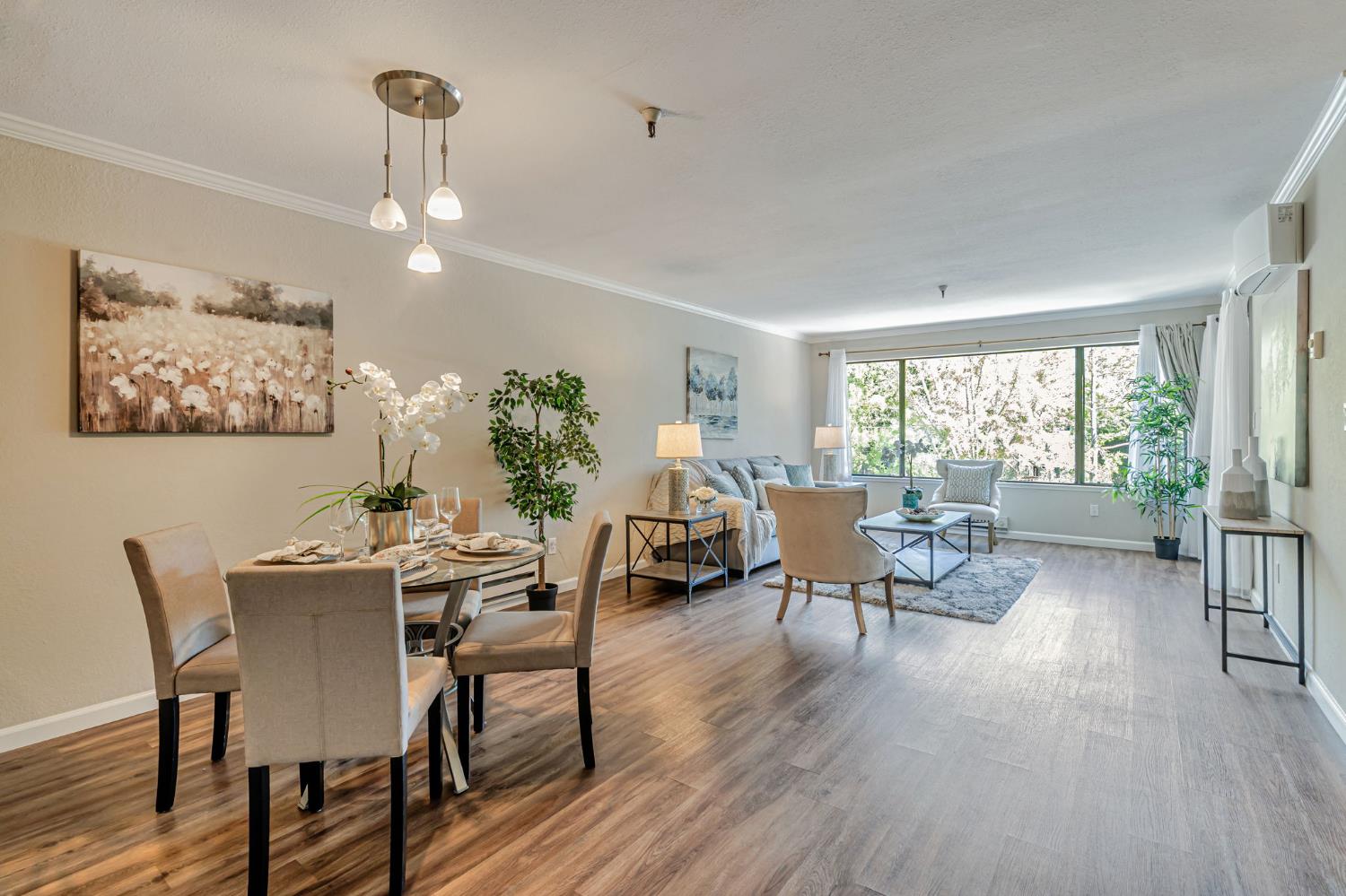 Detail Gallery Image 17 of 44 For 725 Mariposa Ave #102,  Mountain View,  CA 94041 - 2 Beds | 2 Baths