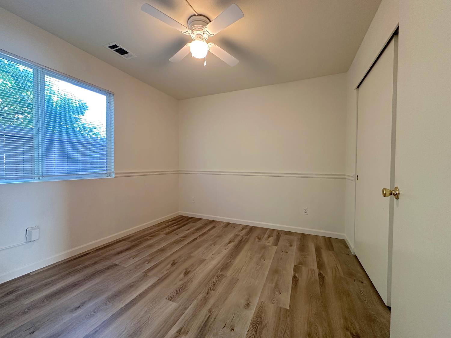 Detail Gallery Image 17 of 23 For 1696 Venice Cir, Stockton,  CA 95206 - 3 Beds | 2 Baths