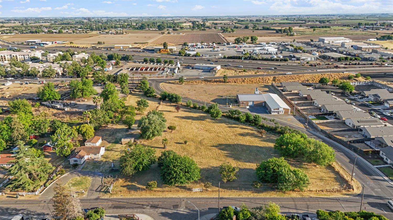 Detail Gallery Image 30 of 45 For 700 N Montana Ave, Turlock,  CA 95380 - 2 Beds | 1 Baths