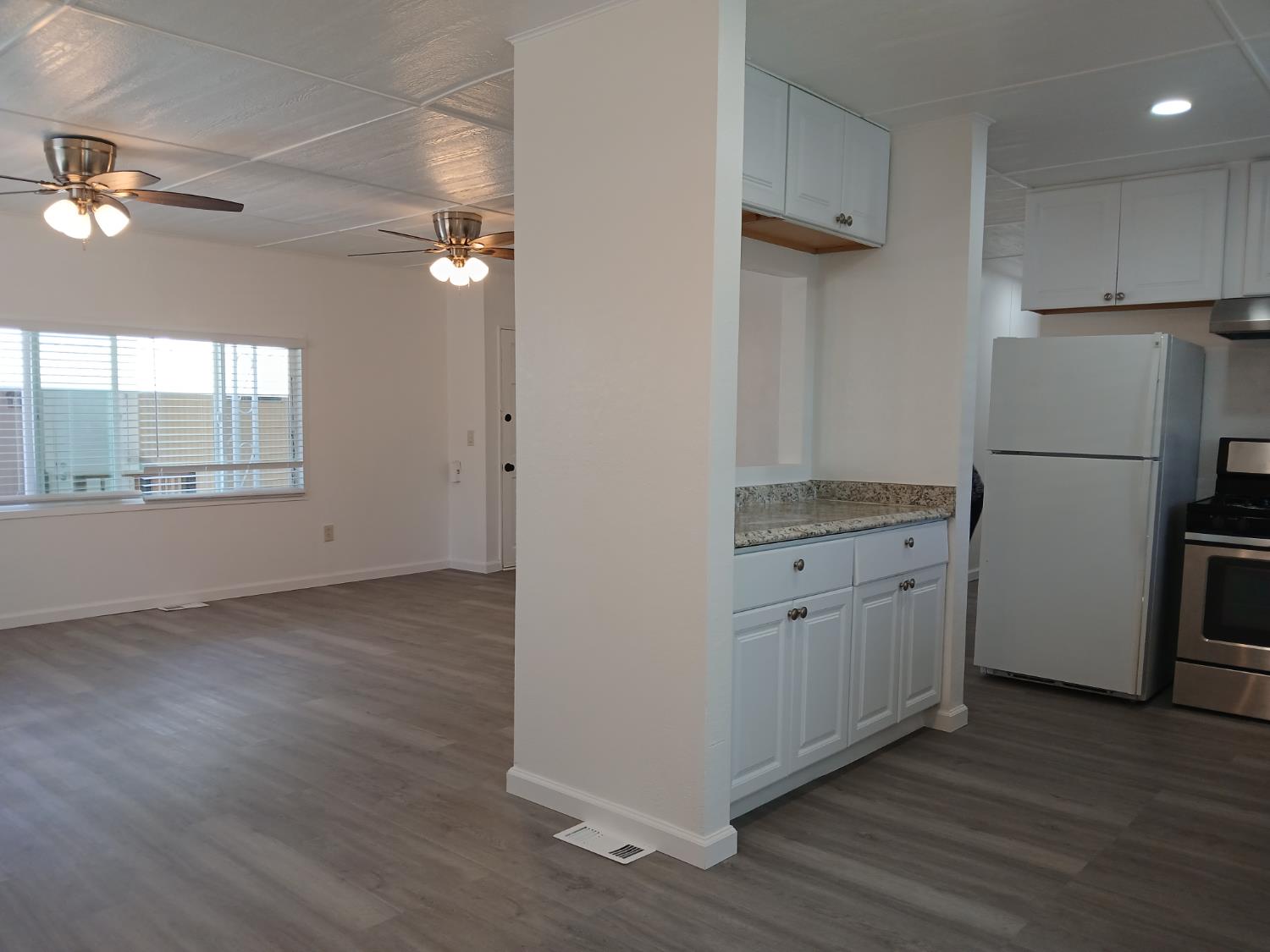Detail Gallery Image 10 of 42 For 2864 Jefferson 7, Yuba City,  CA 95993 - 3 Beds | 2 Baths