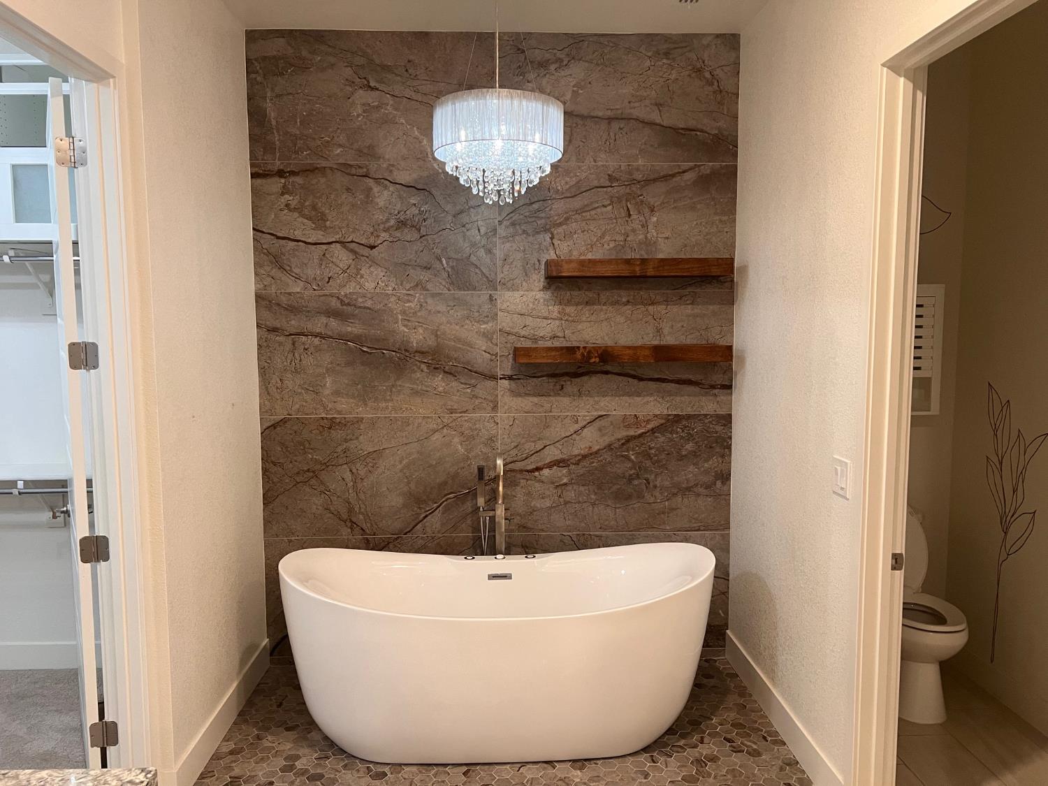 Detail Gallery Image 15 of 19 For 6281 Element Ln, Roseville,  CA 95747 - 3 Beds | 3/1 Baths