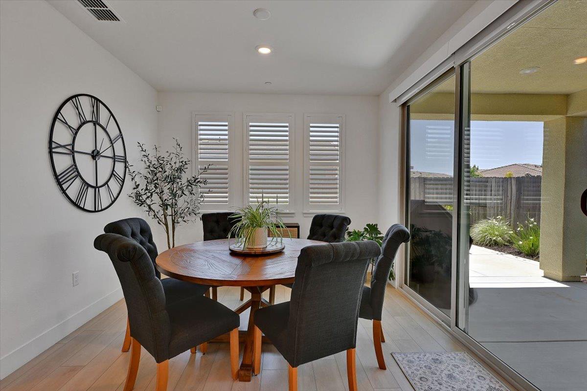 Detail Gallery Image 14 of 33 For 4486 Palencia Pl, El Dorado Hills,  CA 95762 - 3 Beds | 3 Baths
