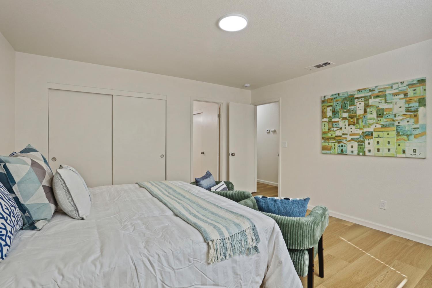 Detail Gallery Image 25 of 34 For 2368 Clipper Ln, Stockton,  CA 95204 - 3 Beds | 2 Baths