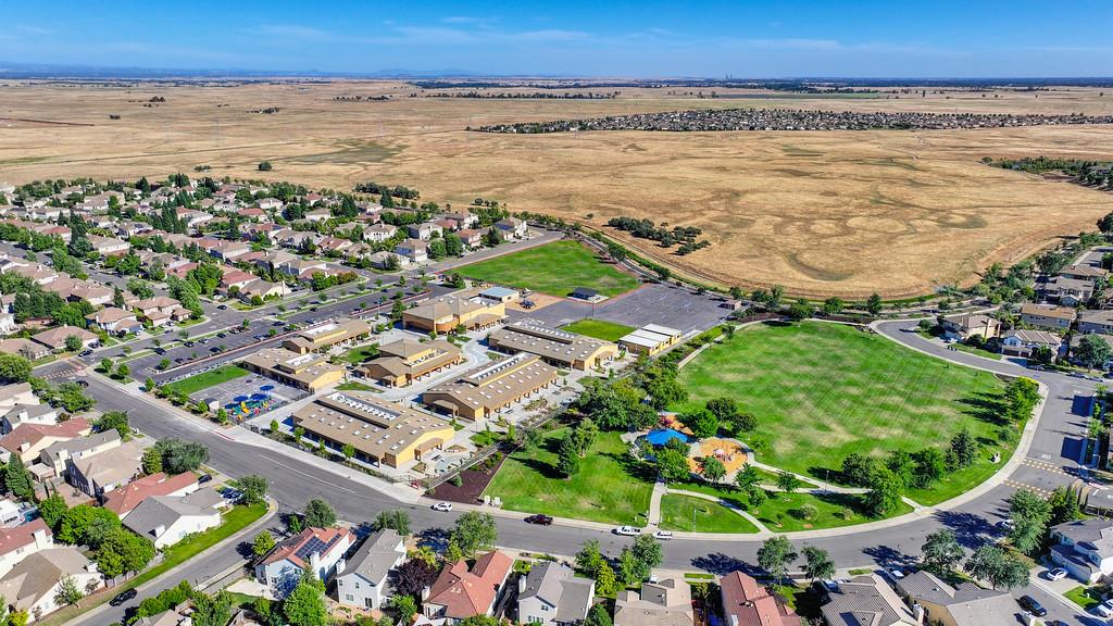 Detail Gallery Image 52 of 52 For 11886 Fire Agate Way, Rancho Cordova,  CA 95742 - 4 Beds | 3 Baths