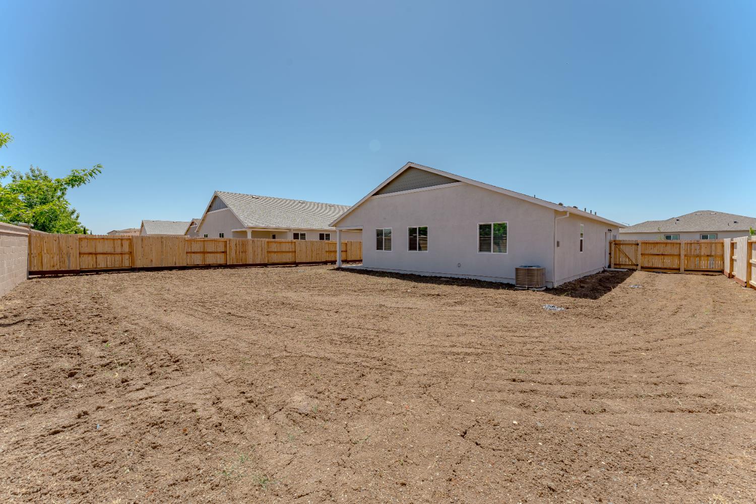 Pittenger Drive, Olivehurst, California image 4