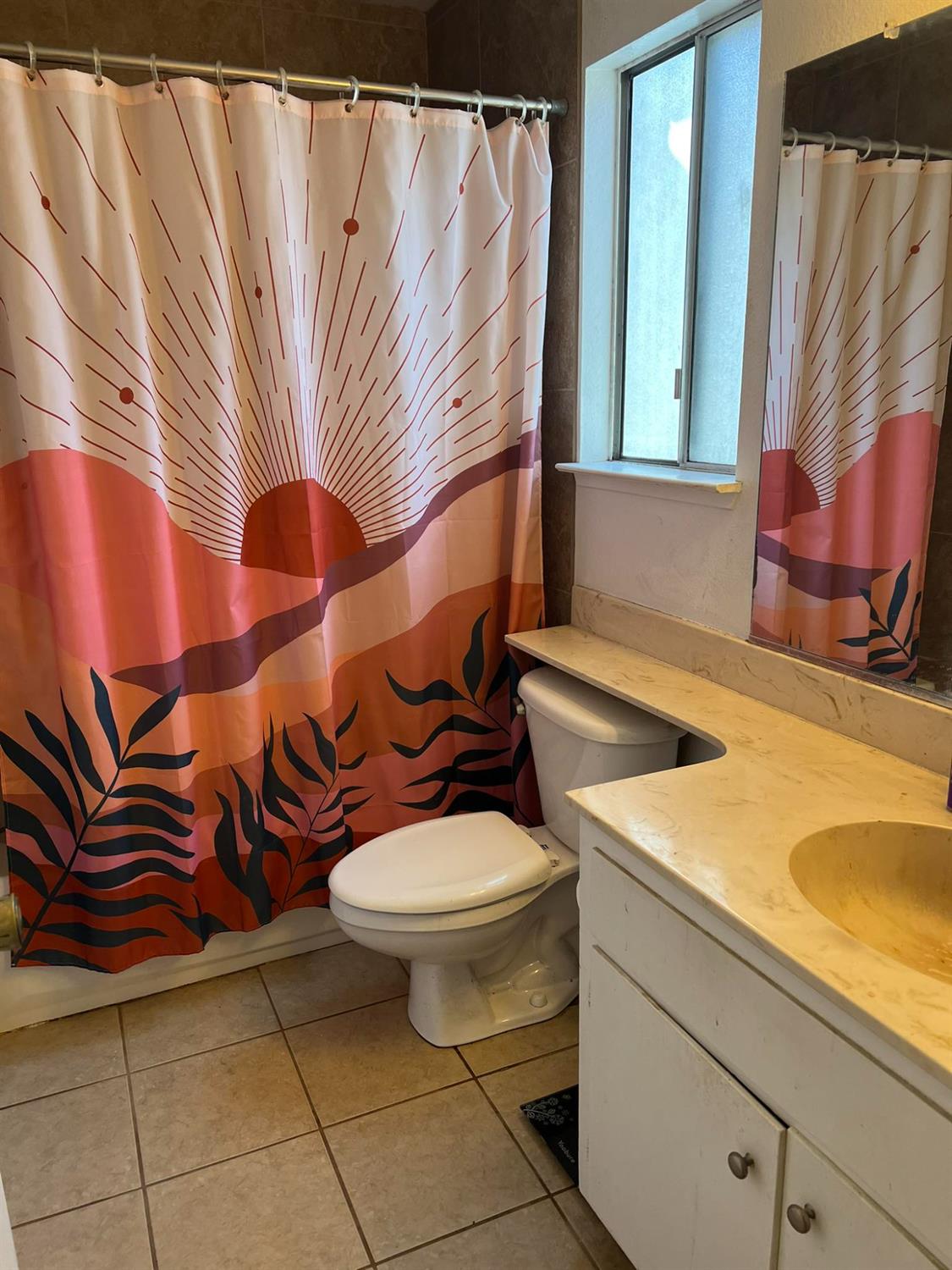 Detail Gallery Image 8 of 8 For 2717 Santiago Dr, Modesto,  CA 95354 - 3 Beds | 2 Baths