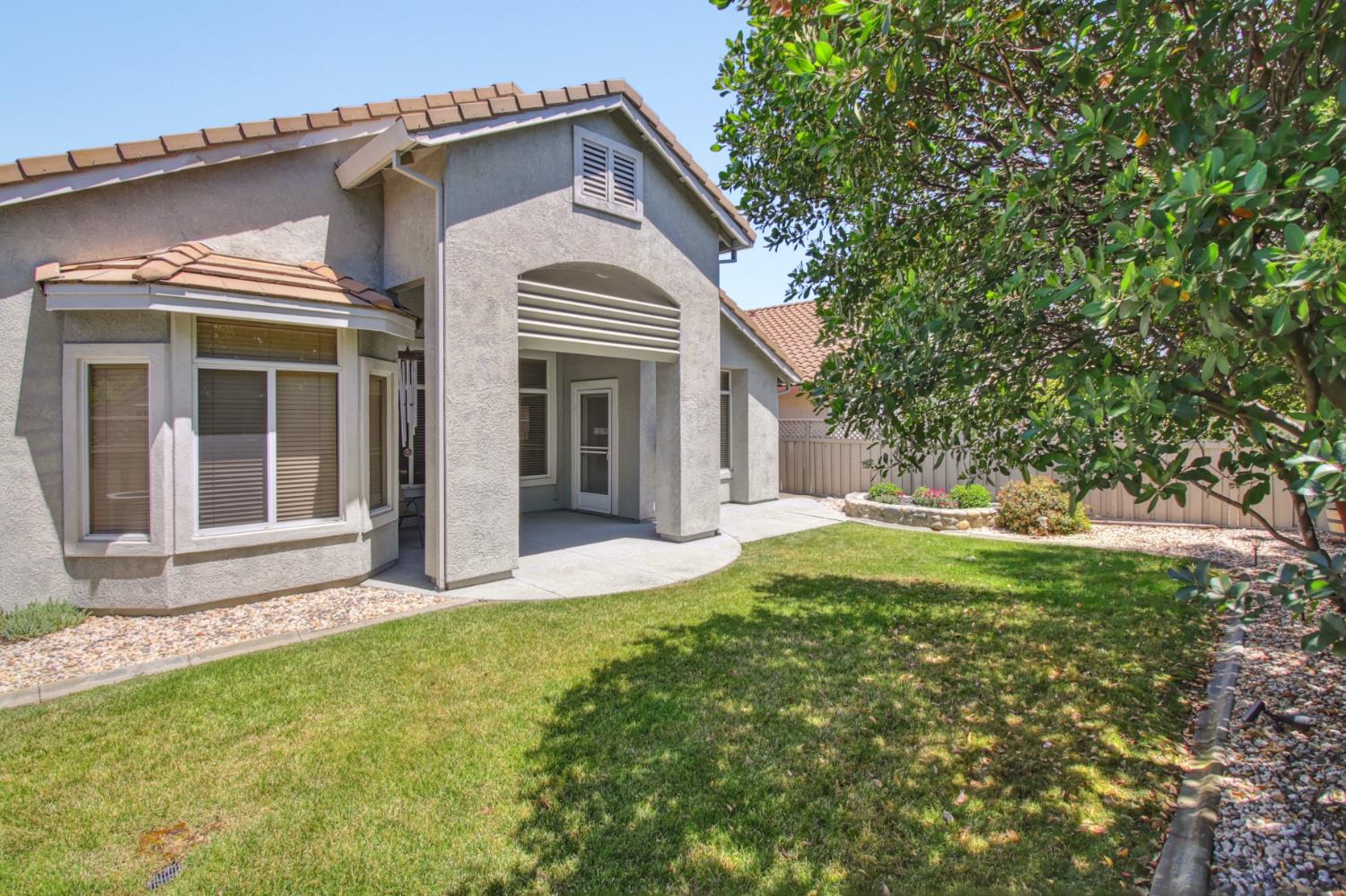 Detail Gallery Image 36 of 38 For 649 Blackstone Ct, Roseville,  CA 95747 - 2 Beds | 2 Baths