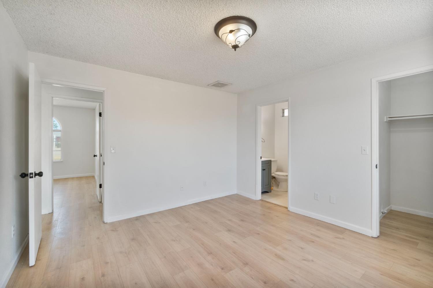 Detail Gallery Image 18 of 22 For 25732 Avenue 17, Madera,  CA 93638 - 3 Beds | 2 Baths