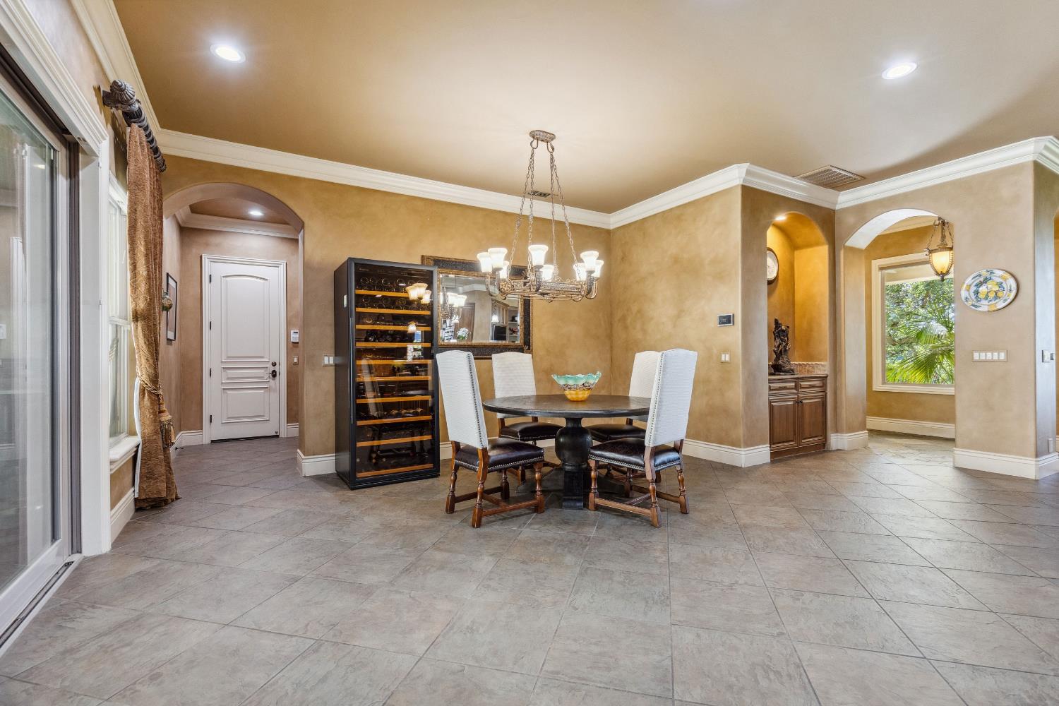 Detail Gallery Image 39 of 99 For 1410 Crocker Dr, El Dorado Hills,  CA 95762 - 5 Beds | 4/1 Baths