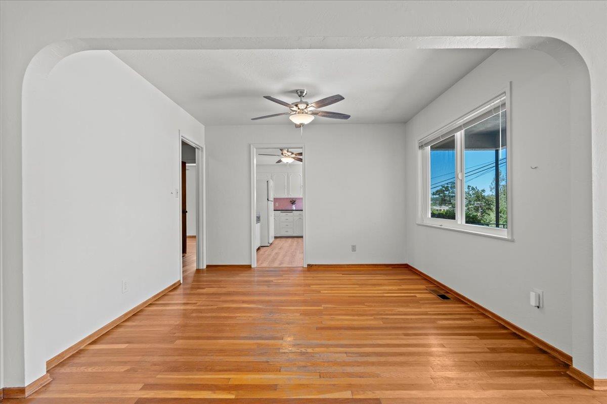 Detail Gallery Image 9 of 31 For 112 College Way, Auburn,  CA 95603 - 2 Beds | 1 Baths