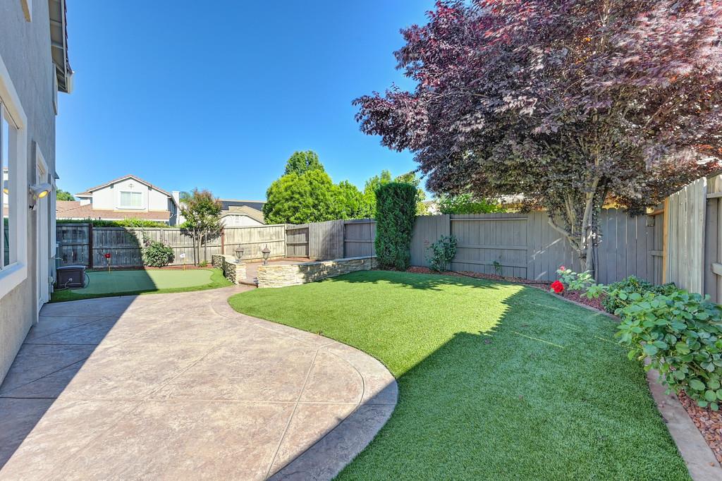 Detail Gallery Image 40 of 52 For 11886 Fire Agate Way, Rancho Cordova,  CA 95742 - 4 Beds | 3 Baths