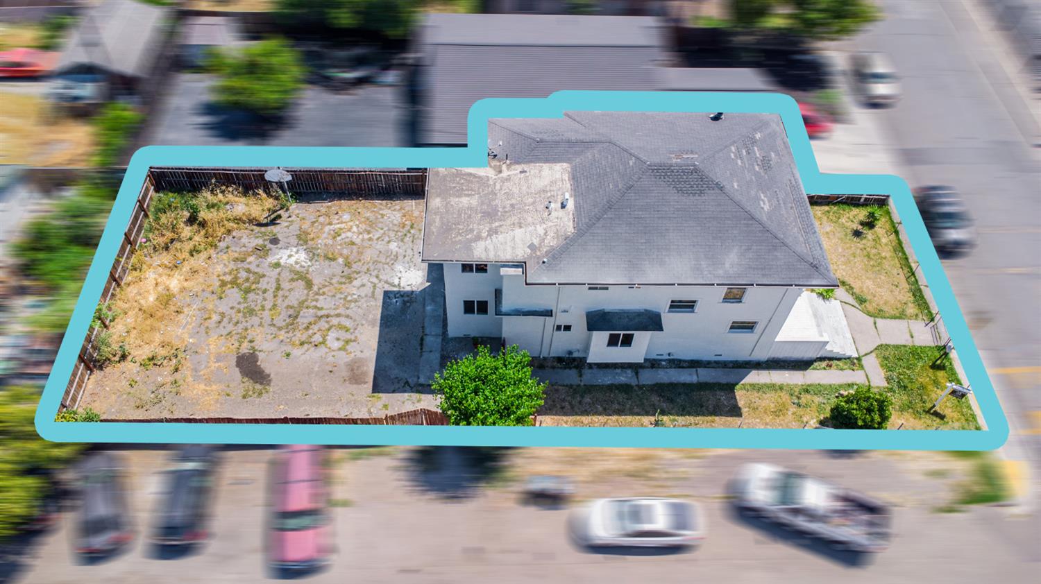 Detail Gallery Image 1 of 24 For 169 W 5th St, Stockton,  CA 95206 - 4 Beds | 3 Baths