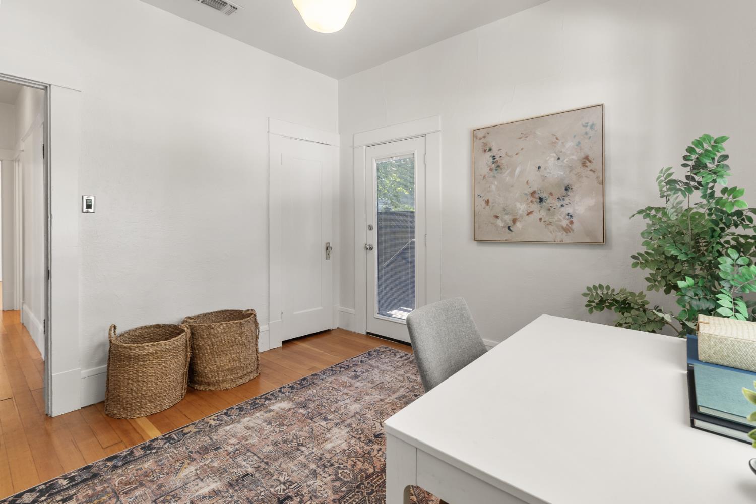 Detail Gallery Image 34 of 53 For 4860 U St, Sacramento,  CA 95817 - 3 Beds | 2 Baths