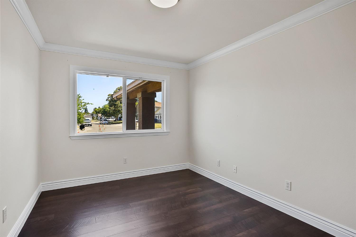 Detail Gallery Image 18 of 33 For 3461 Birch Tree Way, Sacramento,  CA 95826 - 4 Beds | 2 Baths