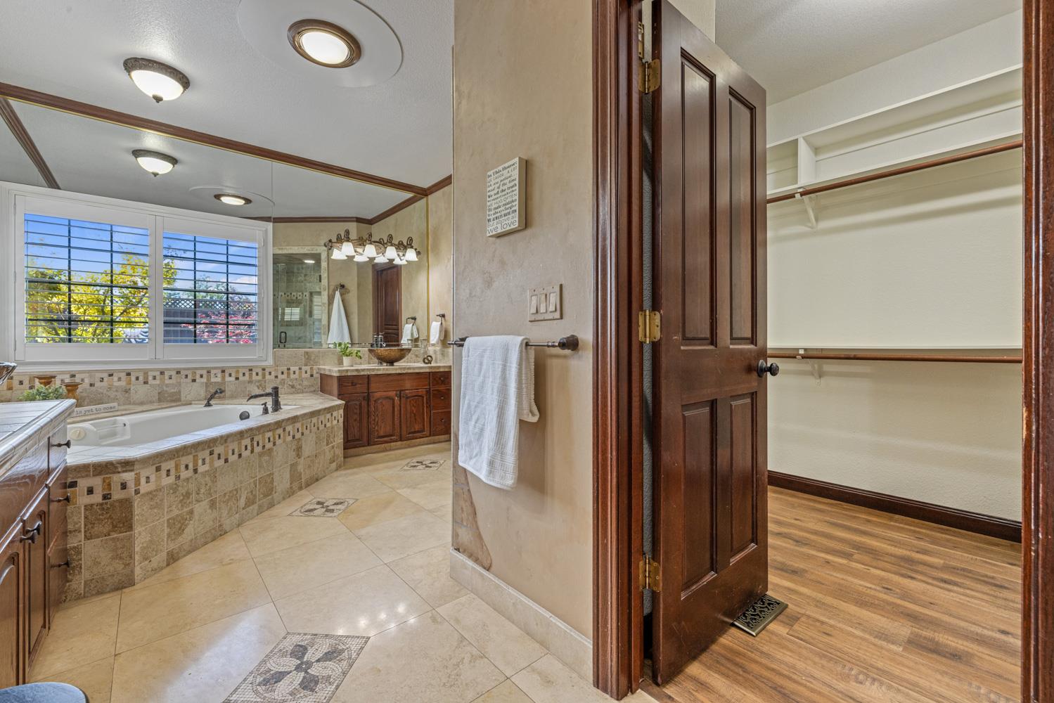 Detail Gallery Image 39 of 81 For 2410 Brittany Ct, Lodi,  CA 95242 - 4 Beds | 4/1 Baths