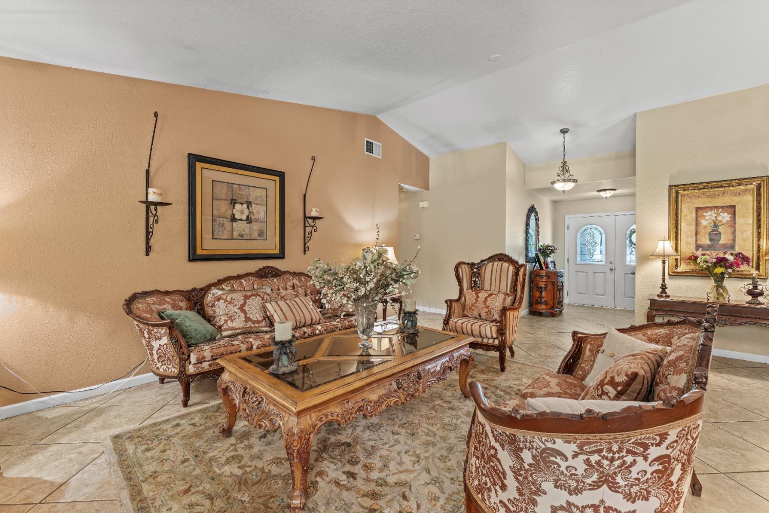 Detail Gallery Image 16 of 77 For 8141 Bellingrath Dr, Elverta,  CA 95626 - 5 Beds | 3 Baths