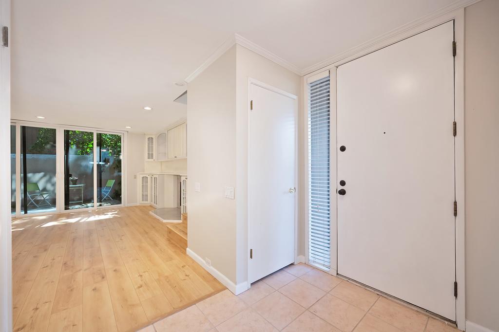 Photo #6: 225066919 Listing: Photo #6