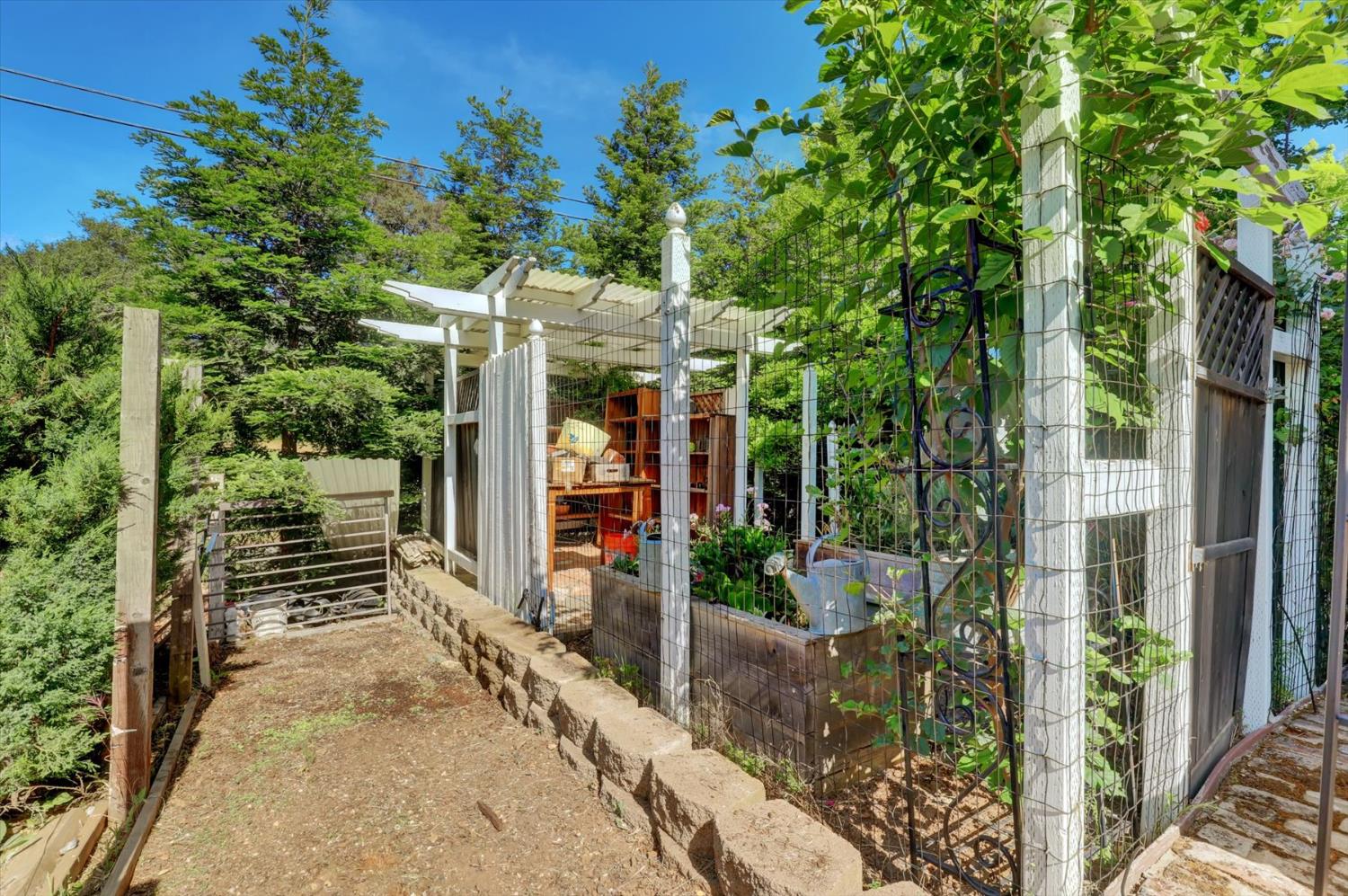 Detail Gallery Image 82 of 98 For 23158 Lone Pine Dr, Auburn,  CA 95602 - 4 Beds | 4 Baths