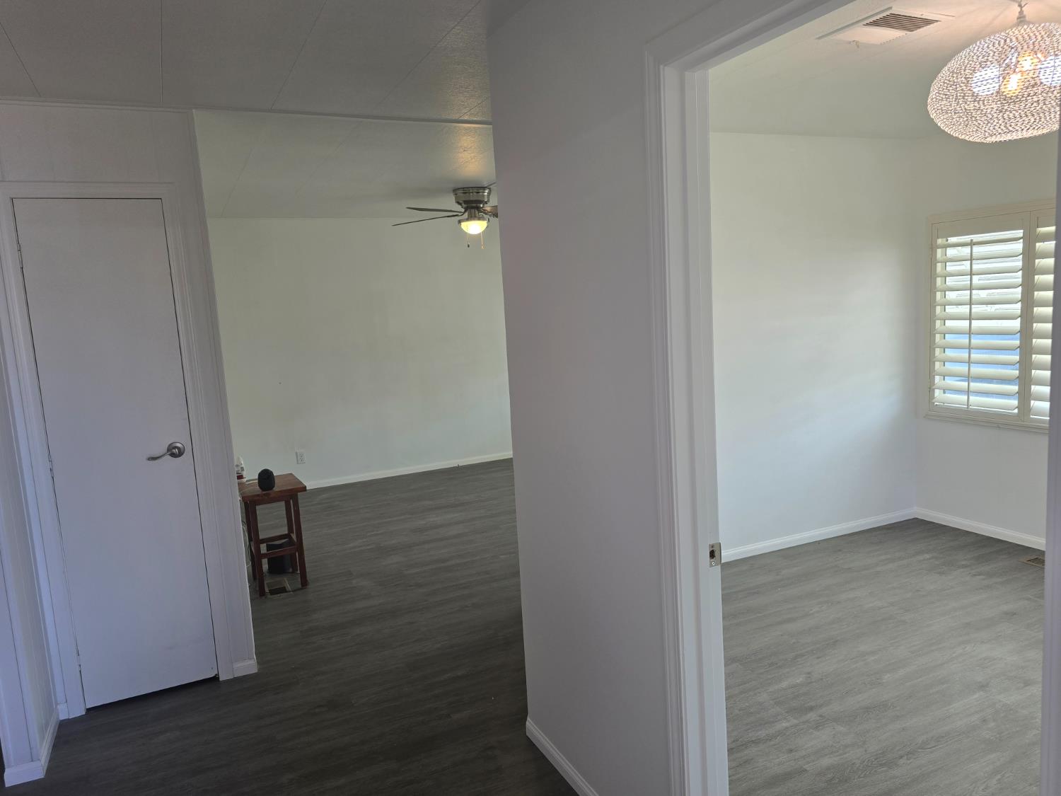 Detail Gallery Image 8 of 47 For 7425 Sylmar Ln 181, Sacramento,  CA 95842 - 3 Beds | 2 Baths
