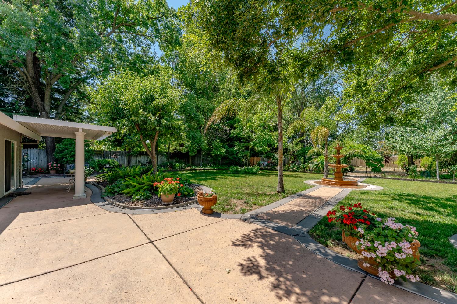 Detail Gallery Image 33 of 77 For 8141 Bellingrath Dr, Elverta,  CA 95626 - 5 Beds | 3 Baths
