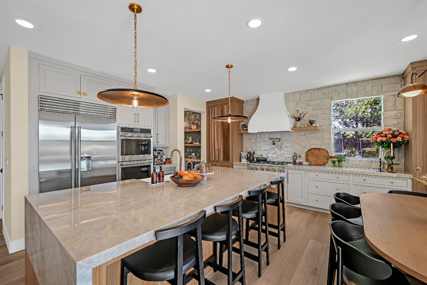 Detail Gallery Image 18 of 36 For 5020 Tesoro Way, El Dorado Hills,  CA 95762 - 5 Beds | 3/1 Baths