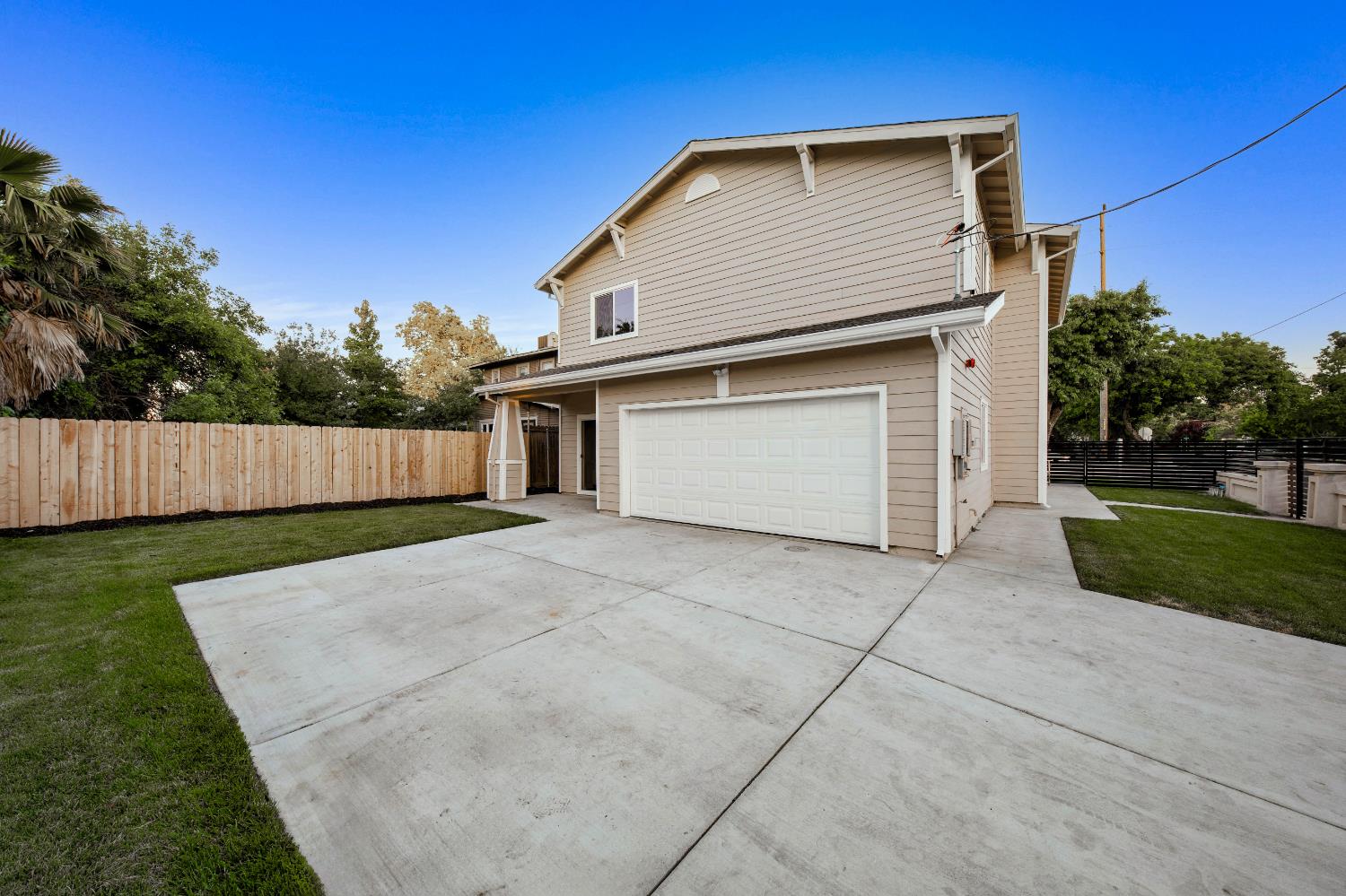 Detail Gallery Image 36 of 54 For 745 W Harding Way, Stockton,  CA 95204 - 5 Beds | 3 Baths
