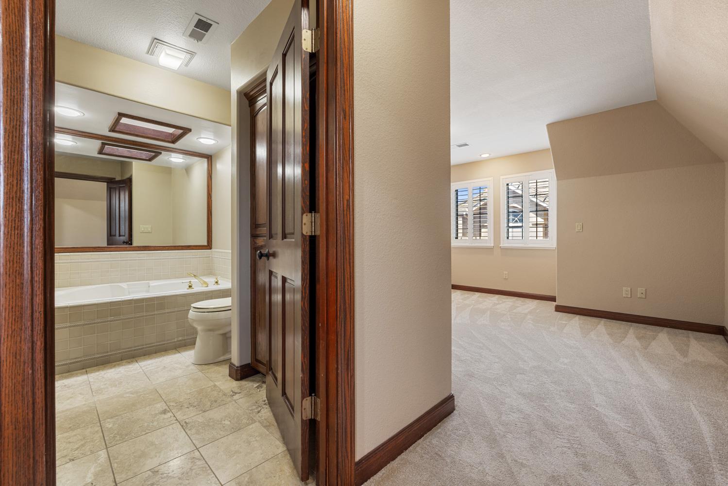Detail Gallery Image 47 of 81 For 2410 Brittany Ct, Lodi,  CA 95242 - 4 Beds | 4/1 Baths