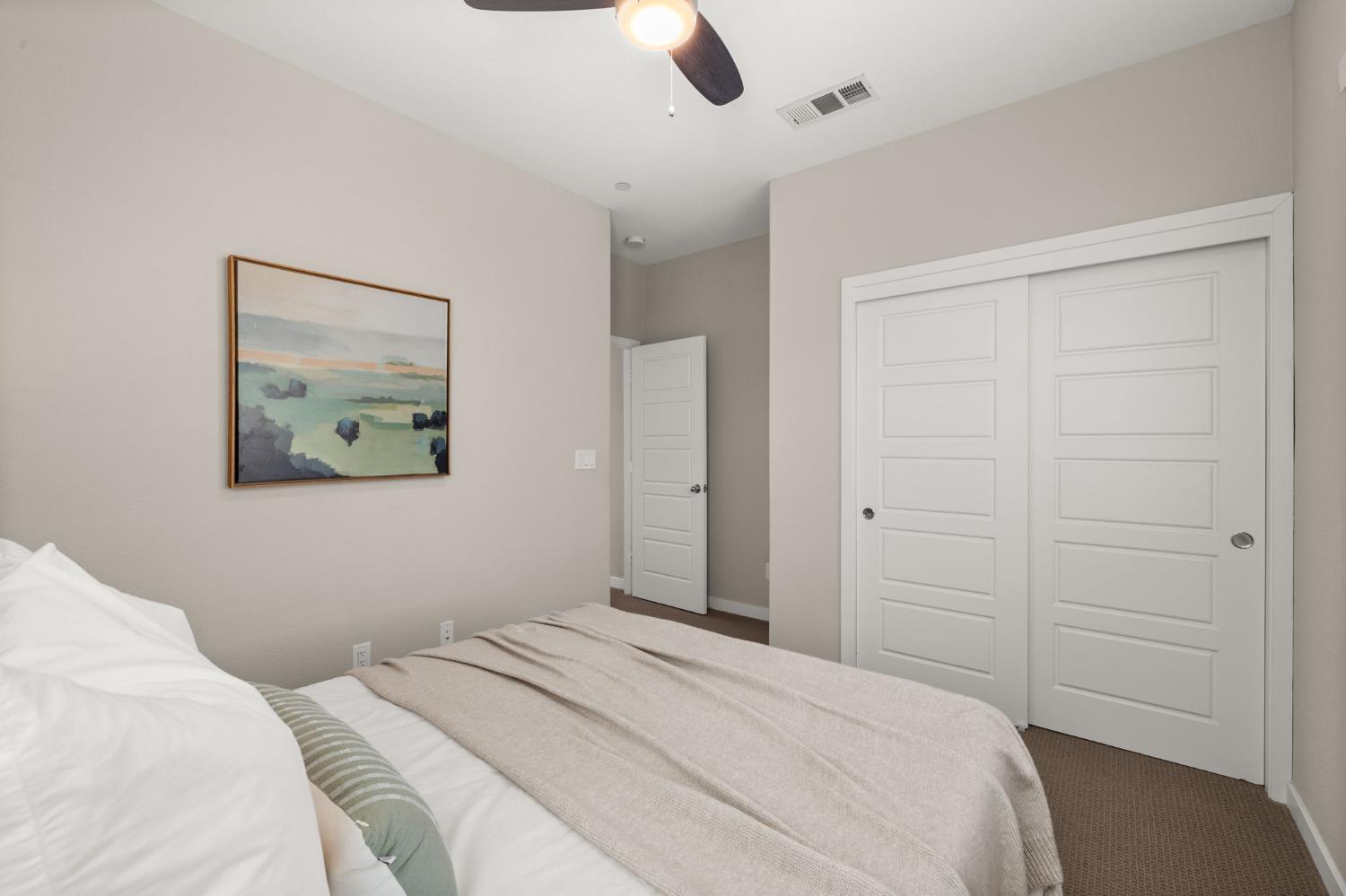 Detail Gallery Image 34 of 78 For 3565 Forney Way, Sacramento,  CA 95816 - 4 Beds | 2/1 Baths