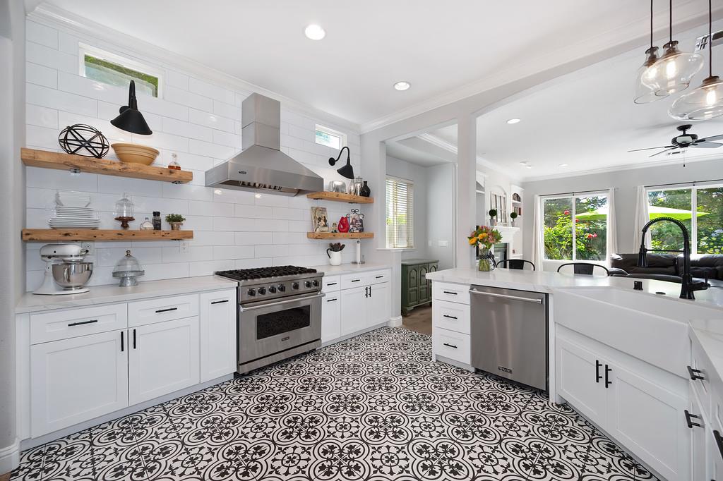 Detail Gallery Image 13 of 57 For 1013 Sandwick Way, Folsom,  CA 95630 - 4 Beds | 4 Baths