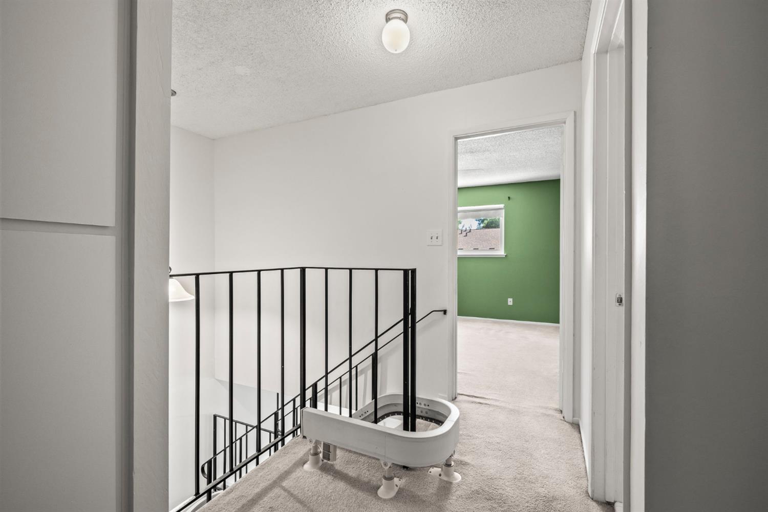 Photo #19: 225065522 Listing: Photo #19