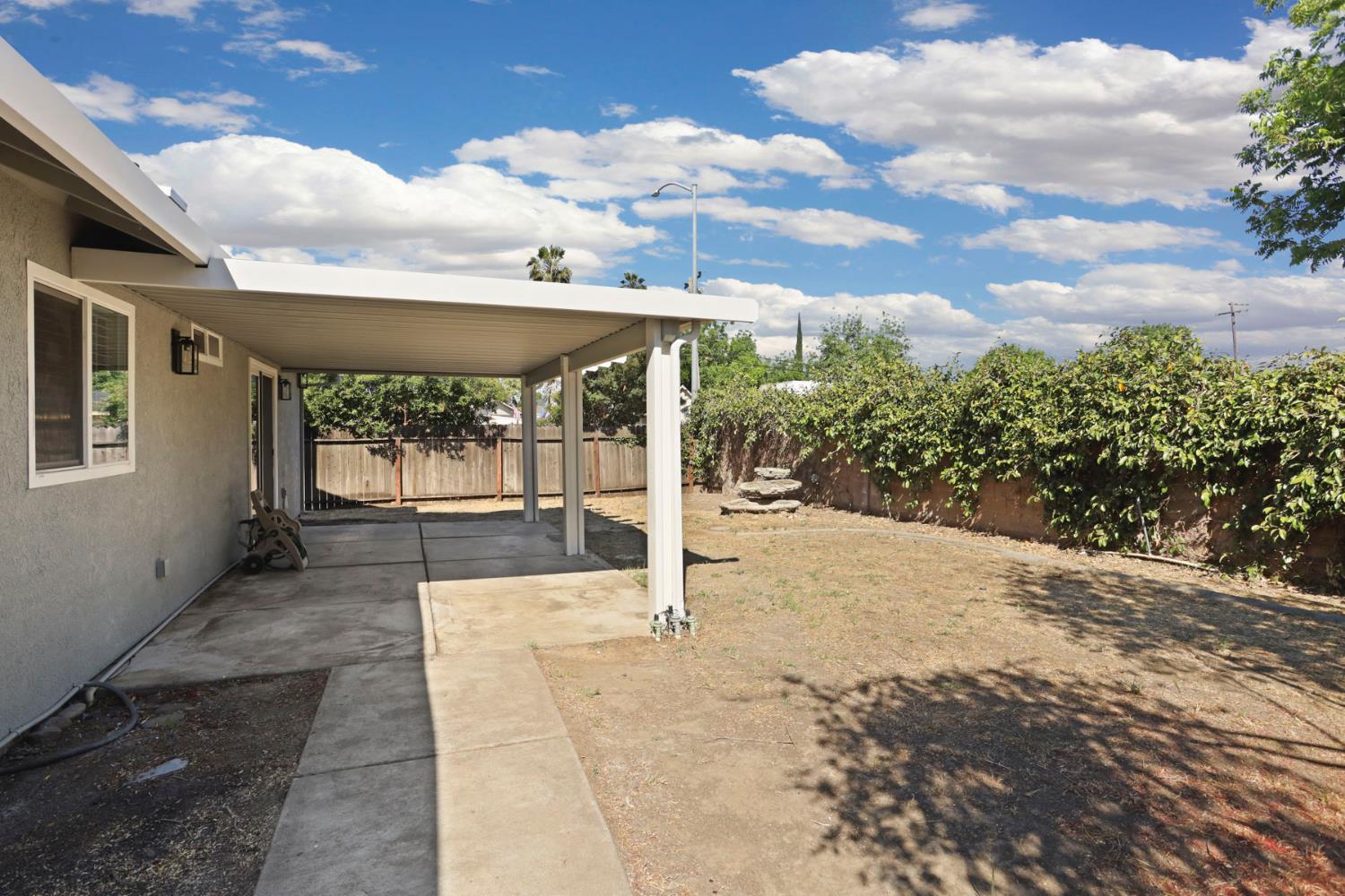Detail Gallery Image 31 of 34 For 2368 Clipper Ln, Stockton,  CA 95204 - 3 Beds | 2 Baths