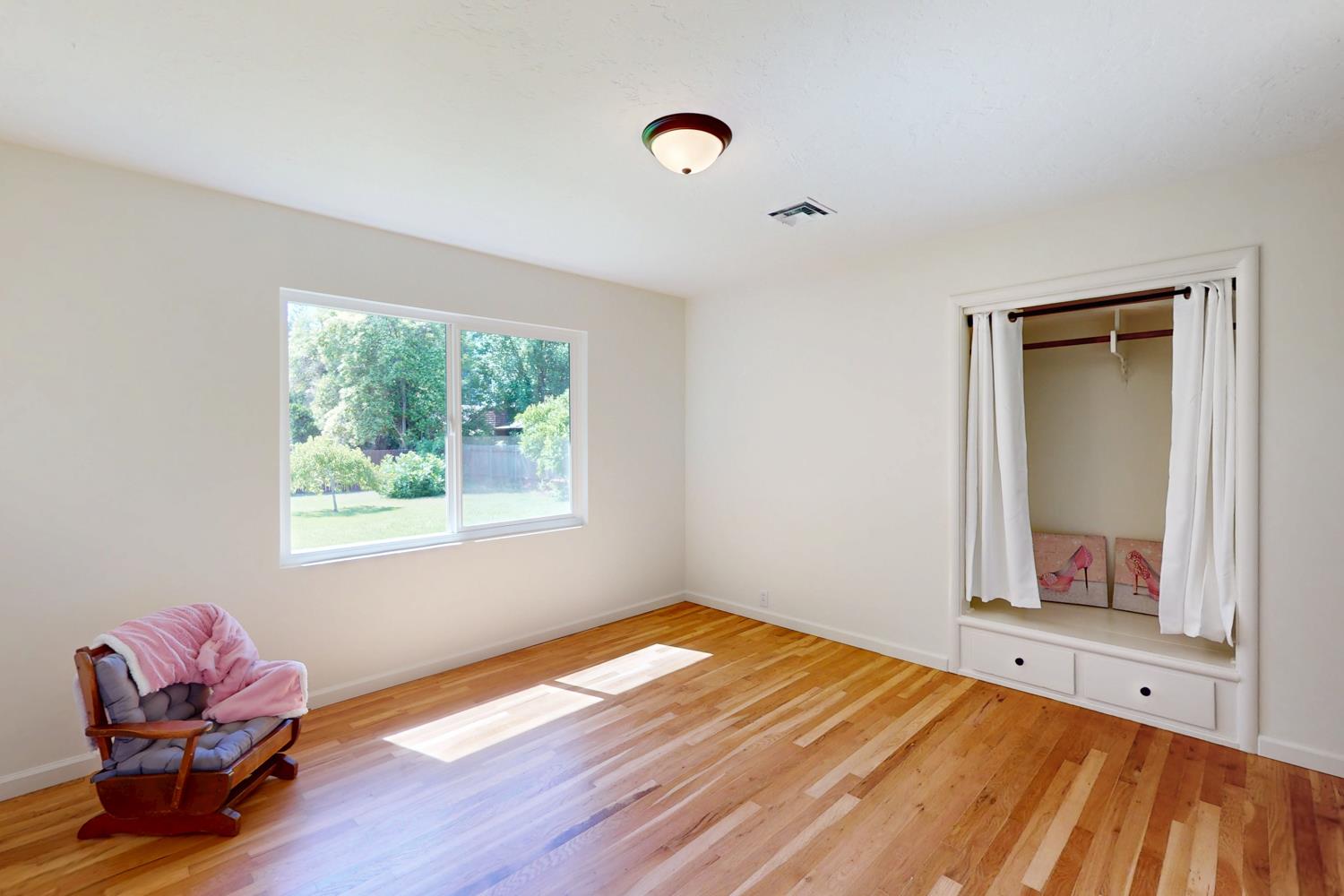 Detail Gallery Image 30 of 56 For 889 Jones Rd, Yuba City,  CA 95991 - 4 Beds | 1/1 Baths