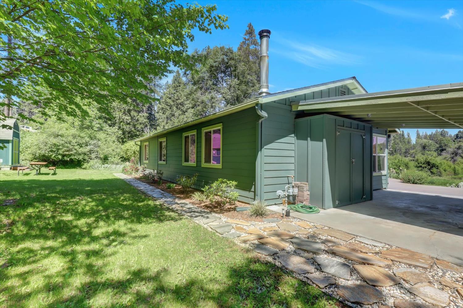 Detail Gallery Image 42 of 69 For 10808 Footwall Dr, Grass Valley,  CA 95945 - 2 Beds | 2/1 Baths