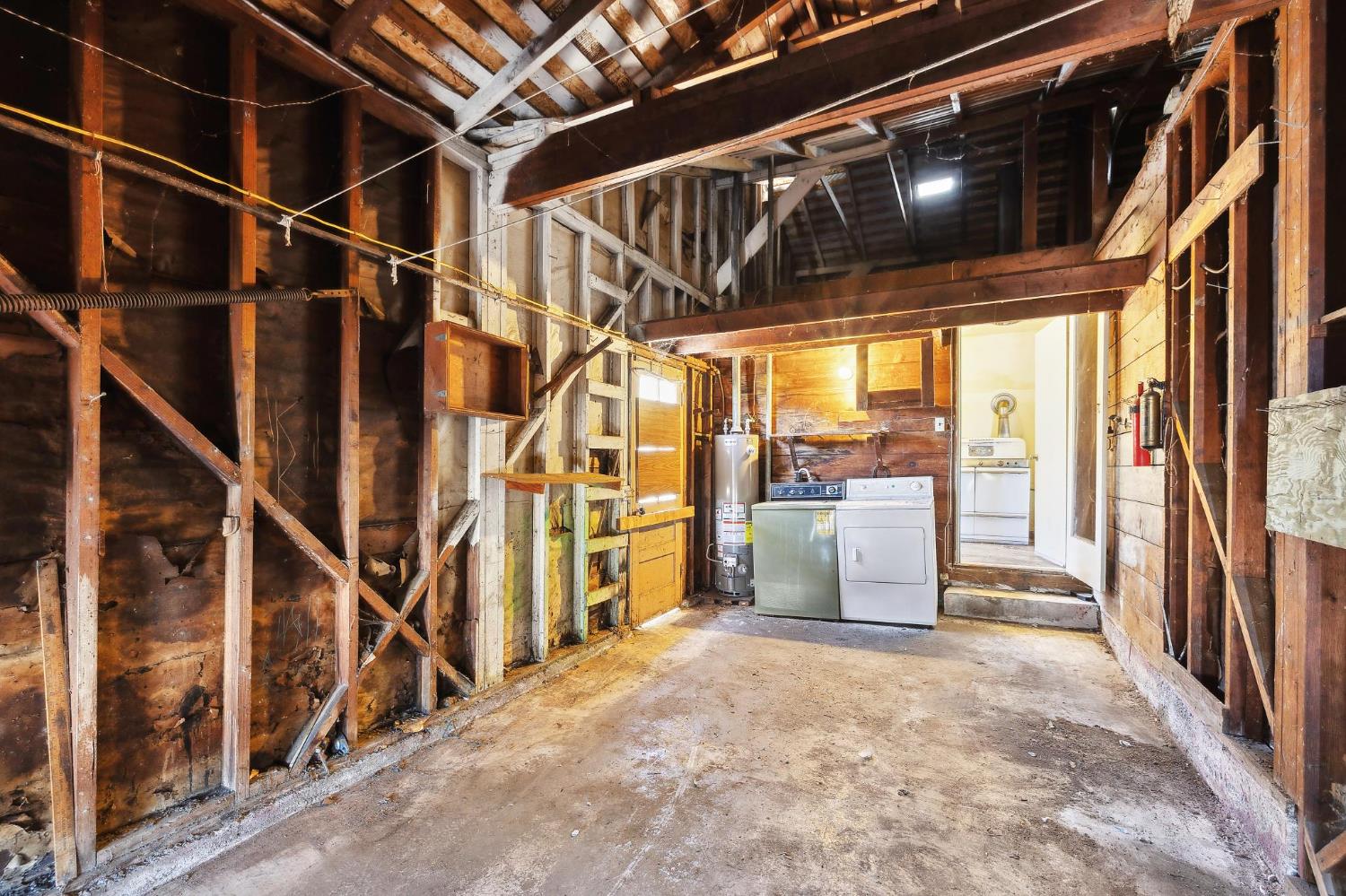 Detail Gallery Image 16 of 34 For 1346 Manor Dr, San Pablo,  CA 94806 - 2 Beds | 1 Baths