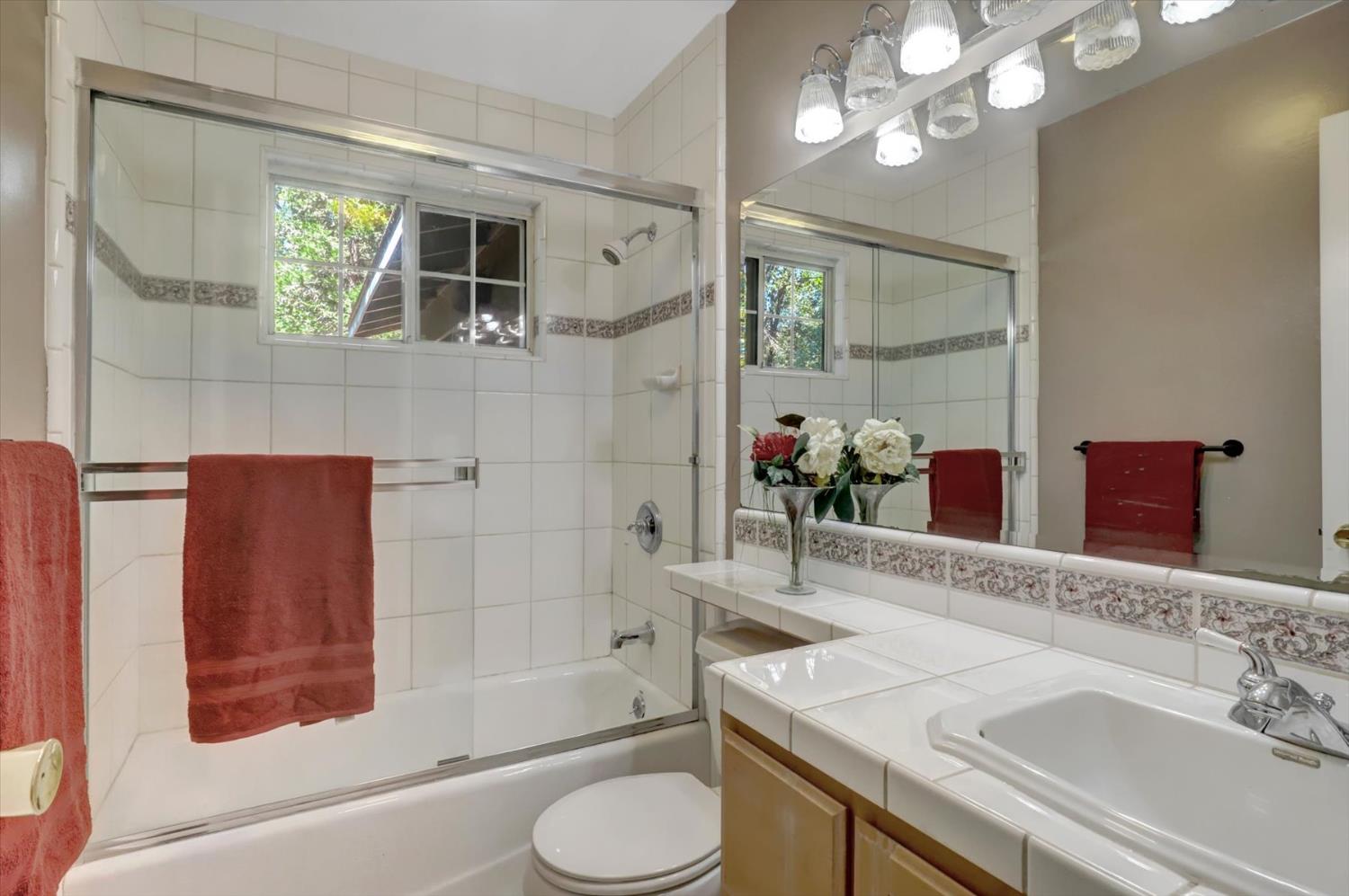 Detail Gallery Image 24 of 69 For 12742 Butterfly Dr, Nevada City,  CA 95959 - 2 Beds | 2 Baths