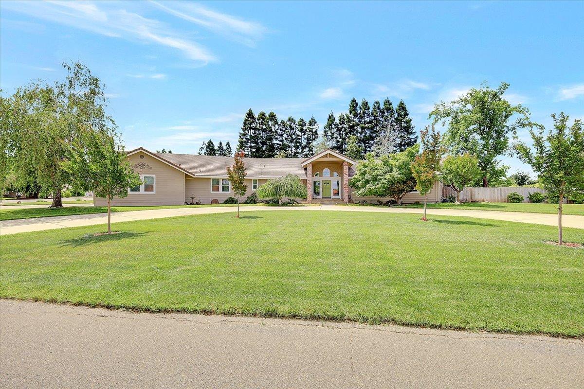 Detail Gallery Image 1 of 62 For 614 Saddleback Dr, Marysville,  CA 95901 - 3 Beds | 2/1 Baths