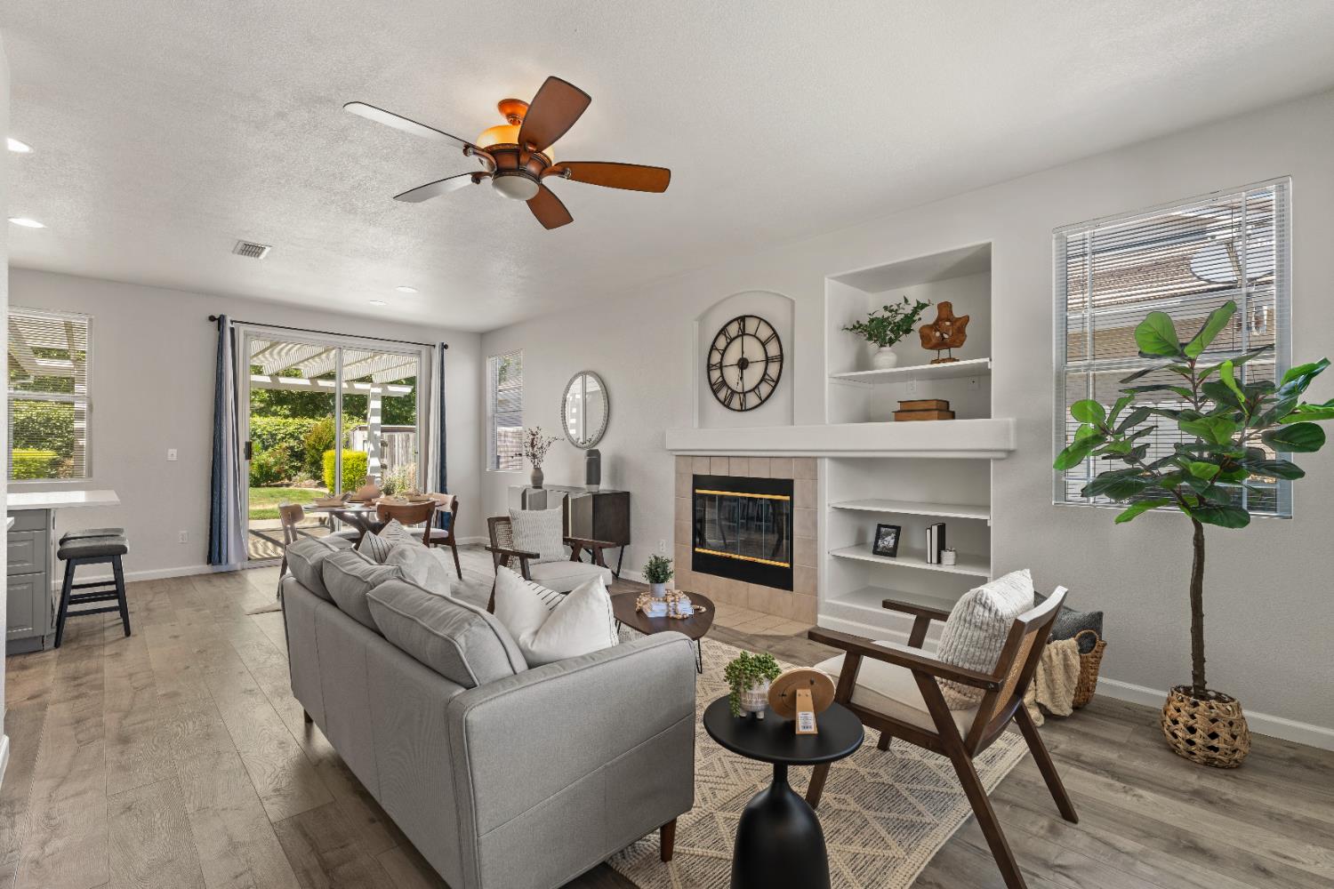 Bennoel Court, Elk Grove, California image 4